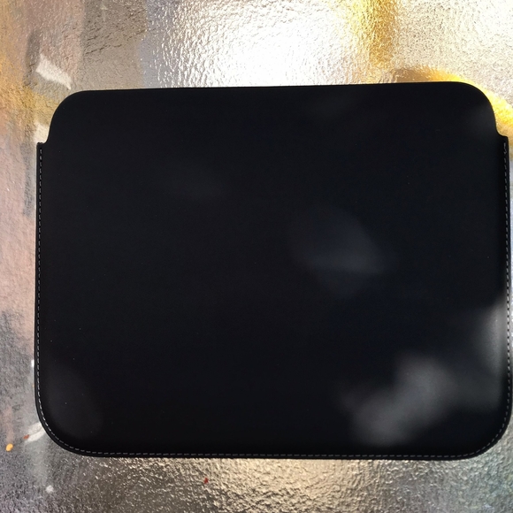 HP Tablet Leather sleeve - Picture 1 of 4